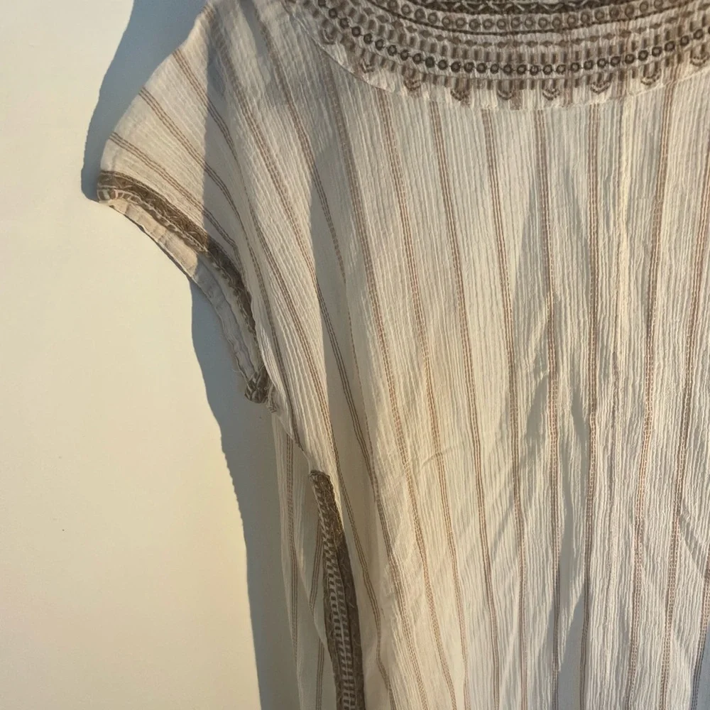 Garnet Hill Cover-up - Picture 4 of 16